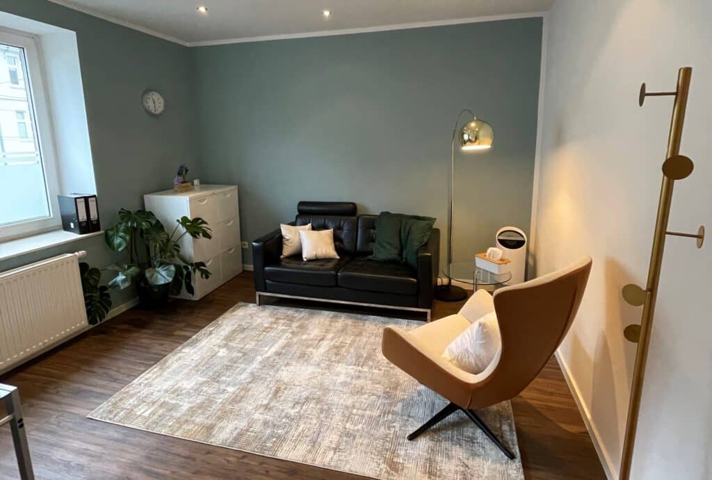 Praxisraum-Psychotherapie-Duesseldorf-Gerresheim-Freia-Strack Praxisraum-Psychotherapie-Duesseldorf-Gerresheim-Freia-Strack